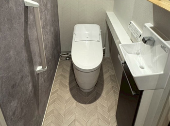 2階トイレ改修工事　施工後