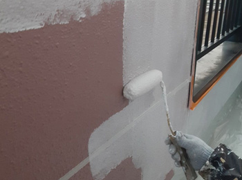 外壁　下塗り