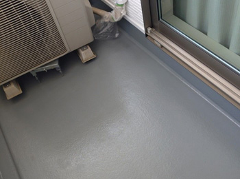 ベランダ防水　FRPトップコート